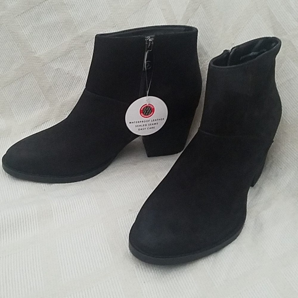 Blondo Waterproof Ankle Boots